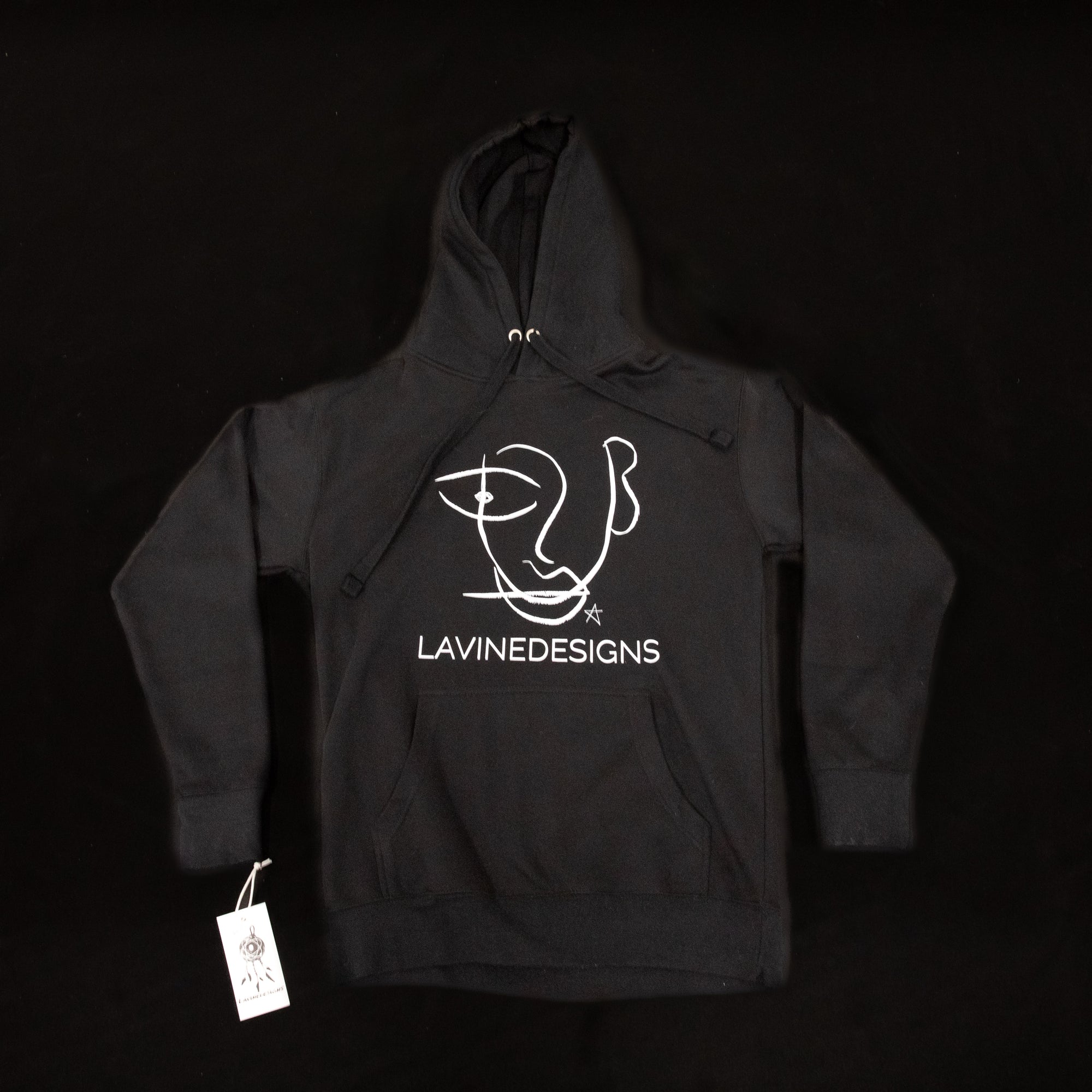 Signature signed color black in the hoodie