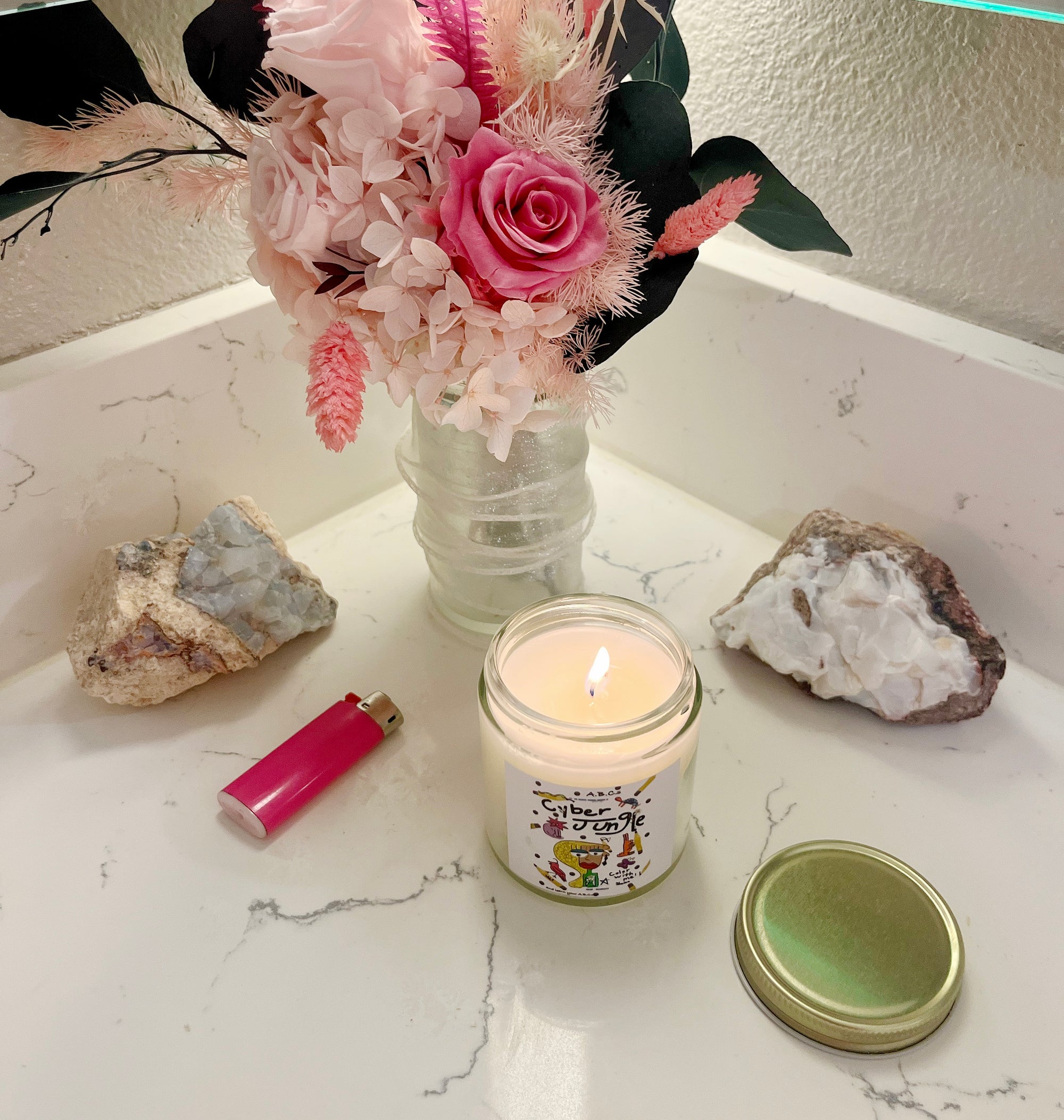 Cyber jungle candle
